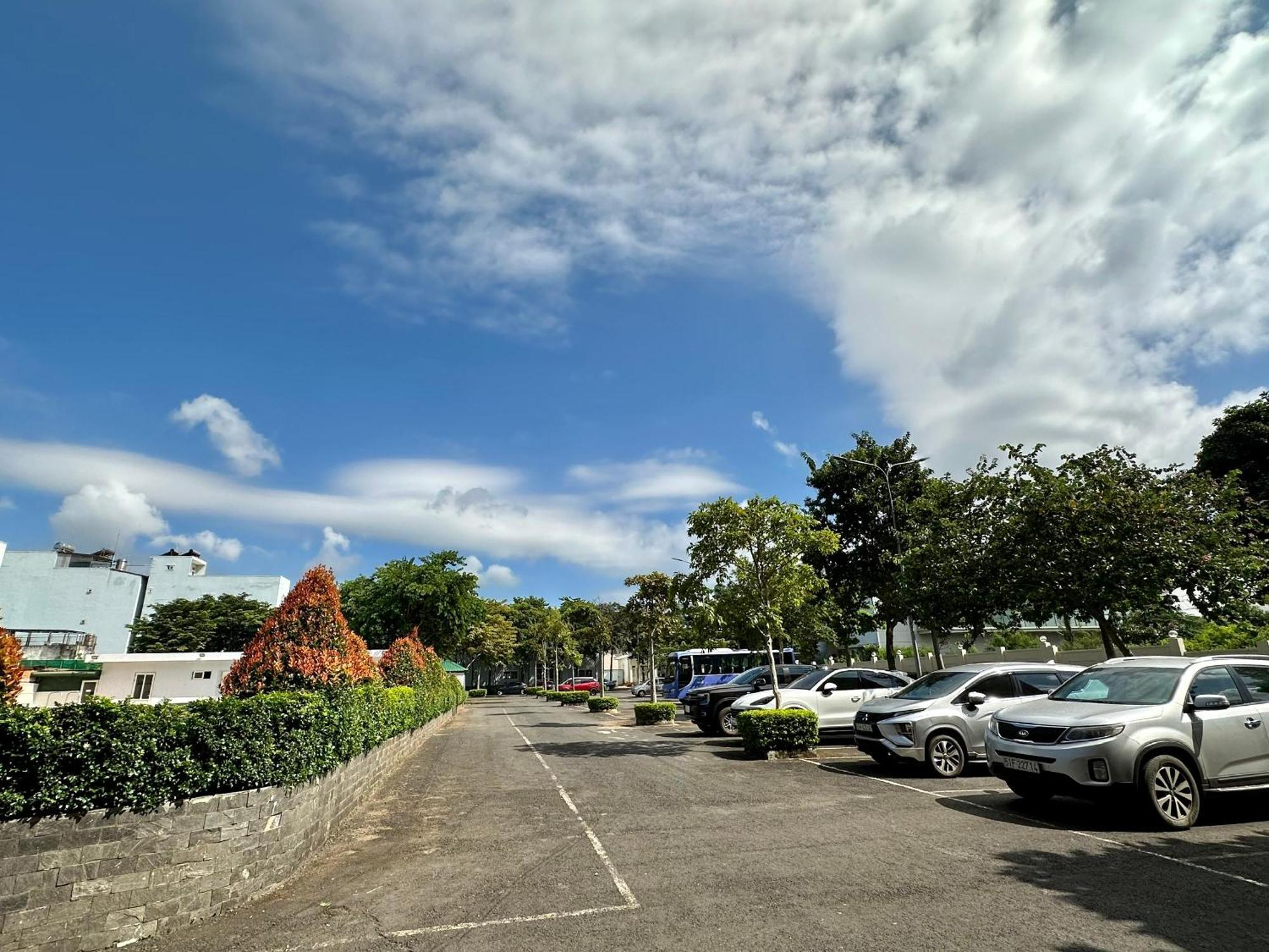 Muong Thanh Luxury Buon Ma Thuot Hotel Kültér fotó